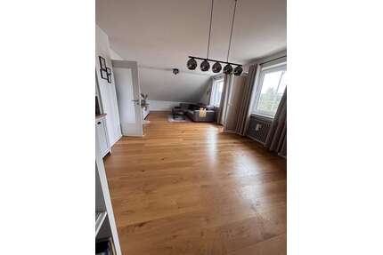 Wohnung zum Mieten in Taunusstein-Hahn 1.000,00 € 100 m²