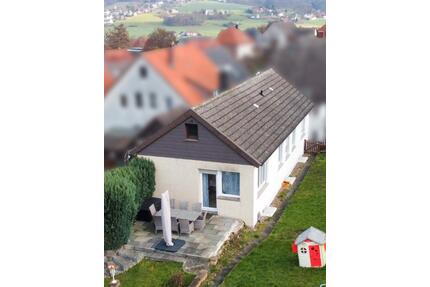Freistehendes Einfamilienhaus mit großem Garten in Vlotho