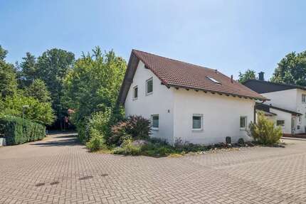 Haus zum Kaufen in Kaiserslautern Erzhütten 295.000,00 € 118 m² - Kaiserslautern / Erzhütten