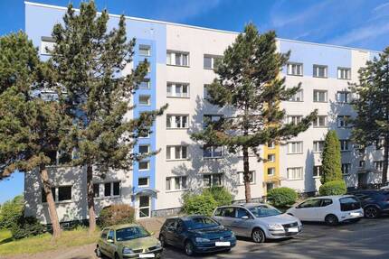 ERDGESCHOSSWOHNUNG mit DUSCHBAD - Borna