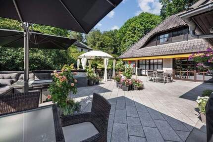 Für Mehrgenerationen oder Wohnen und Arbeiten: stilvoll, saniert & mit viel Platz! - Buchholz Holm-Seppensen