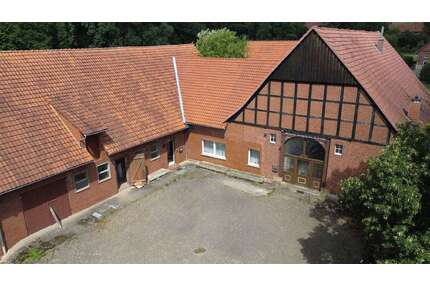 Haus zum Kaufen in Porta Westfalica-Eisbergen 190.000,00 € 296 m²