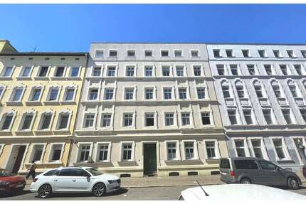 Haus zum Kaufen in Brandenburg an der Havel 930.000,00 € 609 m²