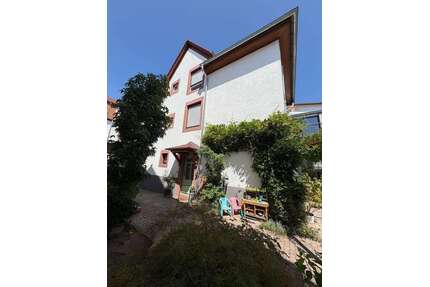 Haus zum Kaufen in Birkenau 640.000,00 € 260 m²