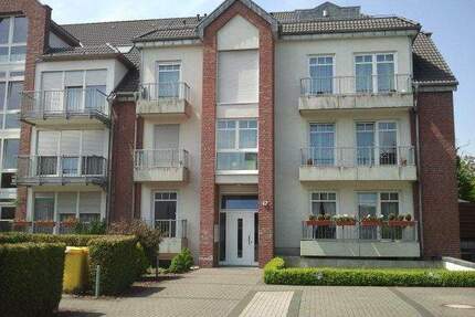 D-Unterrath - 4 Zimmer mit hochwertiger Einbauküche, TG-Stellplatz und Balkon - Düsseldorf