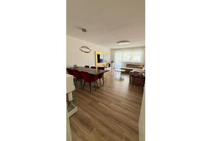 Top Modernisierte 75qm 2-Zimmer-Wohnung mit Balkon - Germersheim