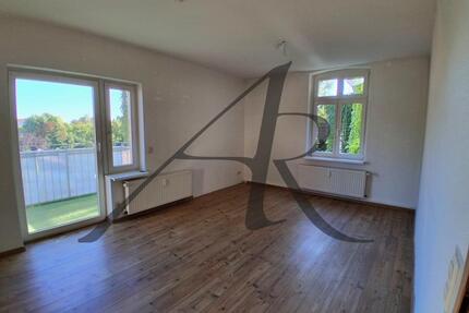 Wunderschöne 2-Zimmer-Wohnung Innenstadt mit Balkon und Einbauküche - Stendal