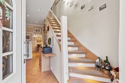 Haus zum Kaufen in Hennigsdorf 395.000,00 € 127 m²