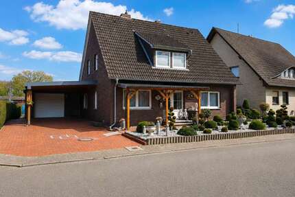 Haus zum Kaufen in Emstek Halen 265.000,00 € 138.88 m² - Emstek / Halen
