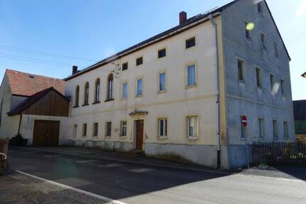 Ehemaliger Gasthof mit Scheune & Garage in der Gemeinde Großweitzschen OT Mockritz zu verkaufen
