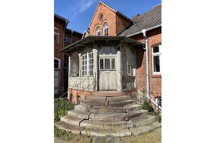 Haus zum Kaufen in Gardelegen OT Jäventiz 349.000,00 € 375 m²