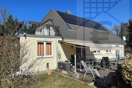 SCHÖNES ZWEIFAMILIENHAUS IN WALDDREHNA - Heideblick / Walddrehna Pitschen-Pickel