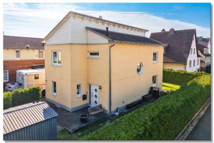 Haus zum Kaufen in Niestetal 380.000,00 € 118 m²