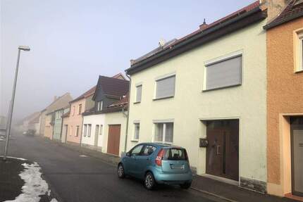 Einfamilienhaus mit herrlichem Blick auf die Wasserburg - Heldrungen
