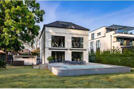 Haus zum Kaufen in Hamburg 3.300.000,00 € 305 m²