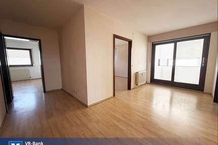 Wohnung zum Kaufen in Freiberg am Neckar 235.000,00 € 79.23 m²