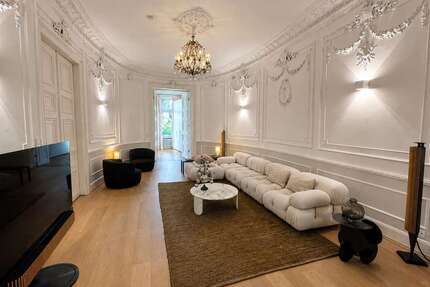 Wohnung zum Mieten in Hamburg-St. Georg 3.300,00 € 117.63 m²