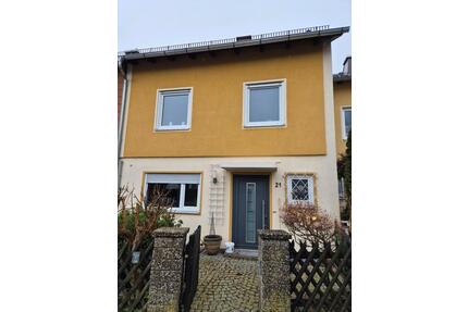 Reihenmittelhaus in 95030 Hof - 365.000,00&nbsp;EUR Kaufpreis, ca.&nbsp; 105,00&nbsp;m&sup2; in Regensburg (PLZ: 93055) Brandlberg