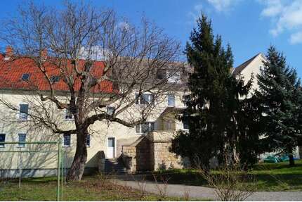 Wohnung zum Mieten in Salzatal OT Beesenstedt 340,00 € 72 m²