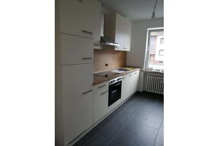 Wohnung zum Mieten in Giesen 532,00 € 70 m²