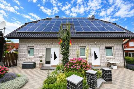 Haus zum Kaufen in Nieheim 295.000,00 € 199.15 m²