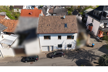 Haus zum Kaufen in Grafschaft 275.000,00 € 135 m²