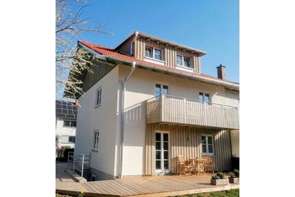 Attraktive Doppelhaushälfte - 623.000,00&nbsp;EUR Kaufpreis, ca.&nbsp; 155,00&nbsp;m&sup2; in Kaufbeuren (PLZ: 87600)