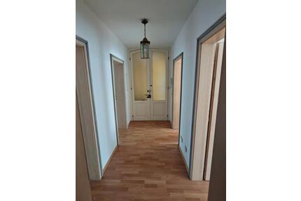 3,5-Zimmer-Altbauwohnung in Lörrach zu vermieten