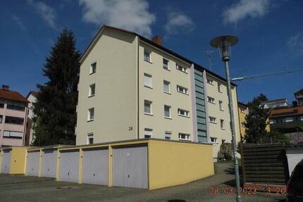 ! Meersburg ! Schöne und sonnige 3-Zimmer-Wohnung mit großem Balkon in See-Nähe.