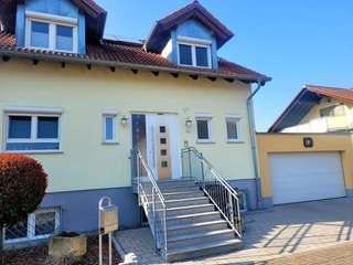 Haus zum Kaufen in Ubstadt-Weiher OT Zeutern 739.000,00 € 134 m²