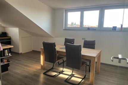 2,5 Zimmer Wohnung mit Balkon und Einzelgarage - Wiggensbach