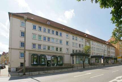 Wohnung zum Mieten in Plauen 223,39 € 50.77 m²