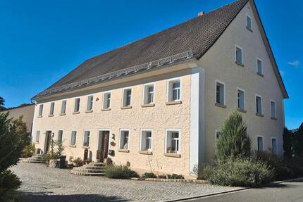 Neues Zuhause für Familien - 1.000.000,00&nbsp;EUR Kaufpreis, ca.&nbsp; 350,00&nbsp;m&sup2; in Gräfenberg (PLZ: 91322)