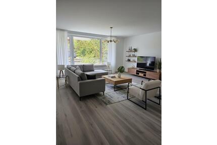 ***ANFRAGESTOPP***Oberkassel, großzügiges Apartment mit Wannenbad - Düsseldorf Niederkassel