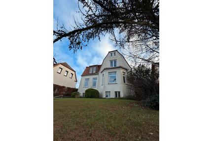 *PROVISIONSFREI* Freistehendes 4 Parteien MFH in Flensburg