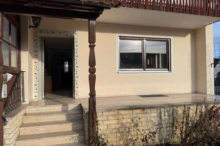 Haus zum Kaufen in Junkenhofen 469.000,00 € 180 m²
