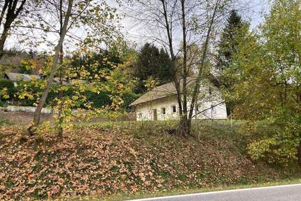 Sanierungsbedürftiges Einfamilienhaus - im Außenbereich - selten erwerbbar - Neukirchen beim Heiligen Blut Kager