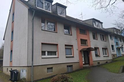 2 Zimmer Dachgeschoswohnung in 6 Fam. Haus - Bochum Bochum-Ost