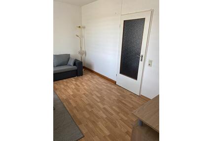 Wohnung zu vermieten 1.OG - 327,00&nbsp;EUR Kaltmiete, ca.&nbsp; 23,00&nbsp;m&sup2; in Essen (PLZ: 45326) Stadtbezirk V