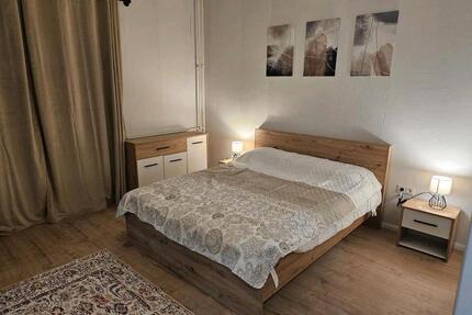 Helle 1-Zimmer-Wohnung (ca. 35 m²) ab 1. April zu vermieten - Berlin Neukölln