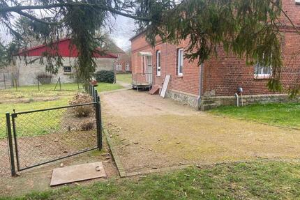 Einfamilienhaus - 170.000,00&nbsp;EUR Kaufpreis, ca.&nbsp; 160,00&nbsp;m&sup2; in Teterow (PLZ: 17166)