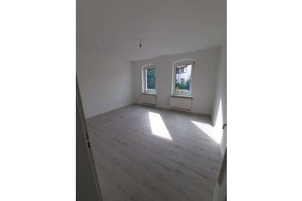 Wohnung zum Mieten in Freital 385,00 € 51.67 m²