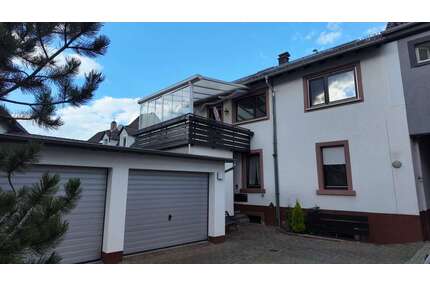 Haus zum Kaufen in Erlenbach 320.000,00 € 185 m²