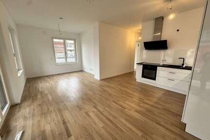 Wohnung zum Mieten in Potsdam 1.550,00 € 75.64 m²