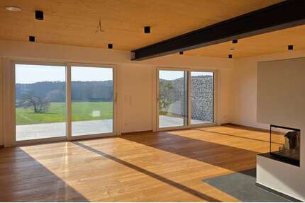 Haus zum Mieten in Wörthsee 3.400,00 € 212 m²