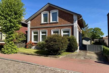 Haus zum Kaufen in Meldorf 145.000,00 € 128.45 m²