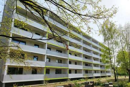 Wohnung zum Mieten in Limbach-Oberfrohna 427,00 € 57.5 m²