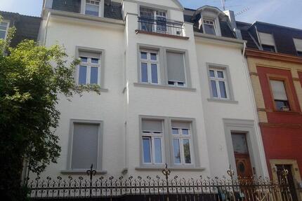 Gepflegtes Mehrfamilienhaus in ruhiger Alt Saarbrücker Stadtlage. - Saarbrücken Neue Bremm