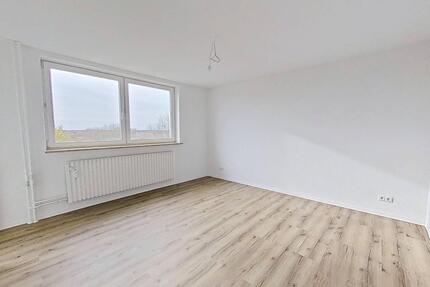 Moderne 2-Zimmer-Wohnung mit EBK und BALKON - Rendsburg