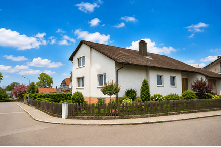 Haus zum Kaufen in Großmehring 529.000,00 € 204 m²